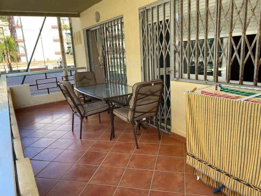 Magnifico Apartamento En La Carihuela, Torremolino Torremolinos Bagian luar foto