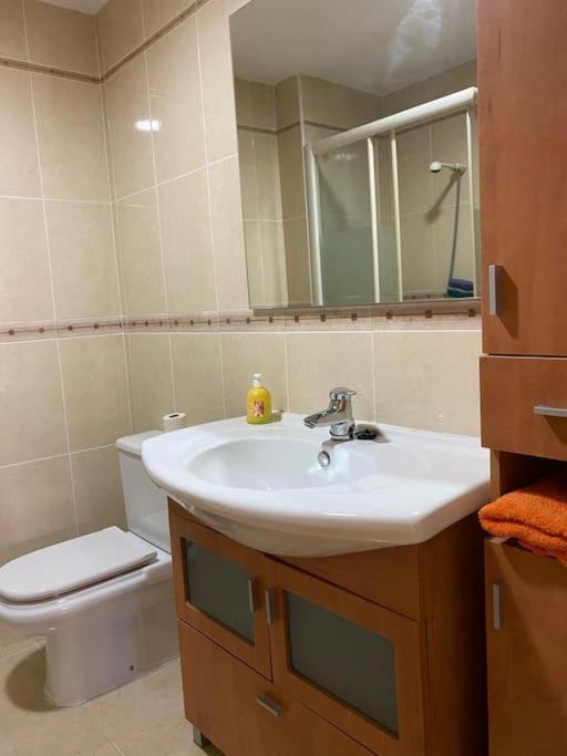 Magnifico Apartamento En La Carihuela, Torremolino Torremolinos Bagian luar foto