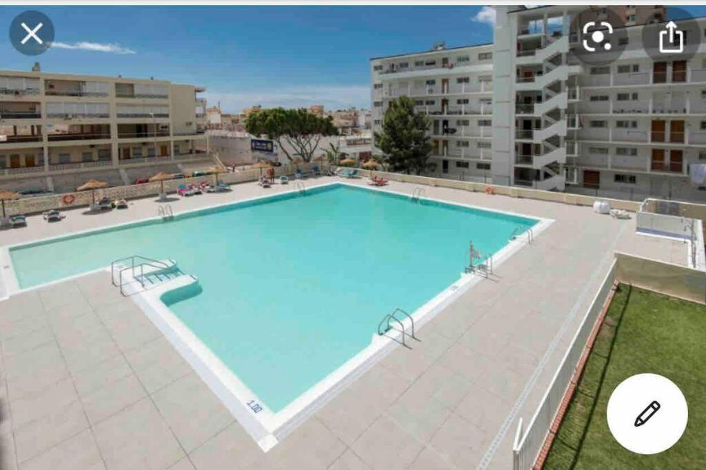 Magnifico Apartamento En La Carihuela, Torremolino Torremolinos Bagian luar foto