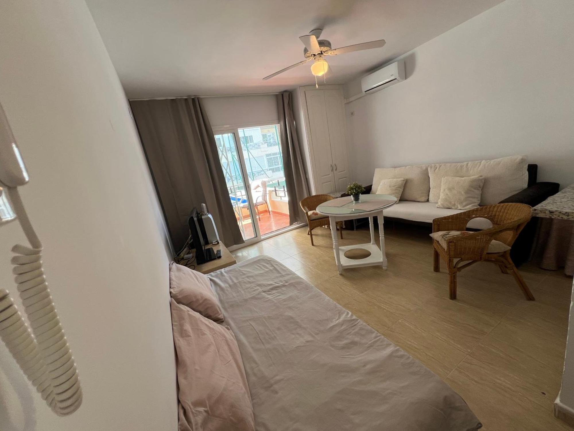 Magnifico Apartamento En La Carihuela, Torremolino Torremolinos Bagian luar foto